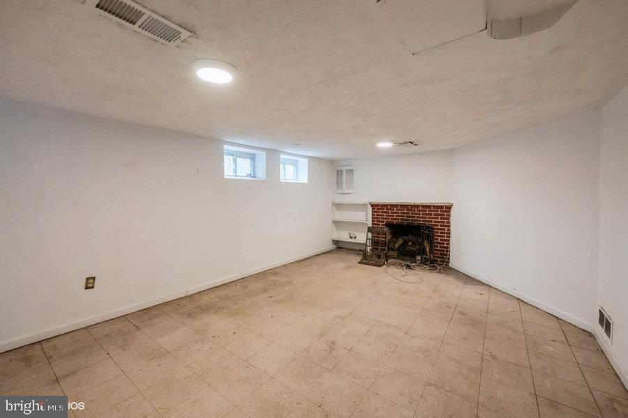 2428 S DAKOTA AVE NE, WASHINGTON, District Of Columbia 20018, 4 Bedrooms Bedrooms, ,2 BathroomsBathrooms,Residential,For sale,2428 S DAKOTA AVE NE,DCDC2172794 MLS # DCDC2172794