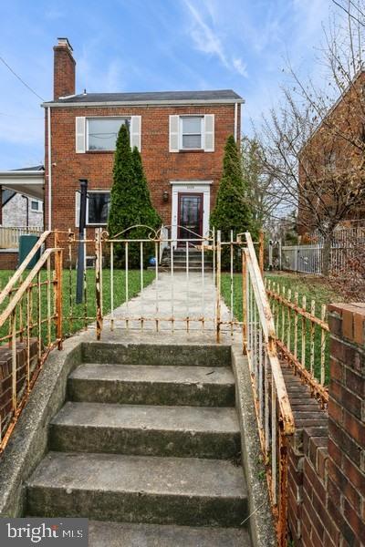 2428 S DAKOTA AVE NE, WASHINGTON, District Of Columbia 20018, 4 Bedrooms Bedrooms, ,2 BathroomsBathrooms,Residential,For sale,2428 S DAKOTA AVE NE,DCDC2172794 MLS # DCDC2172794