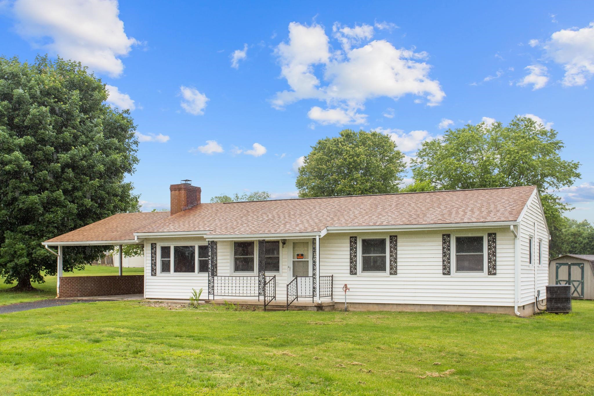 241 WALNUT DR, TIMBERVILLE, Virginia 22853, 3 Bedrooms Bedrooms, ,1 BathroomBathrooms,Residential,241 WALNUT DR,665335 MLS # 665335