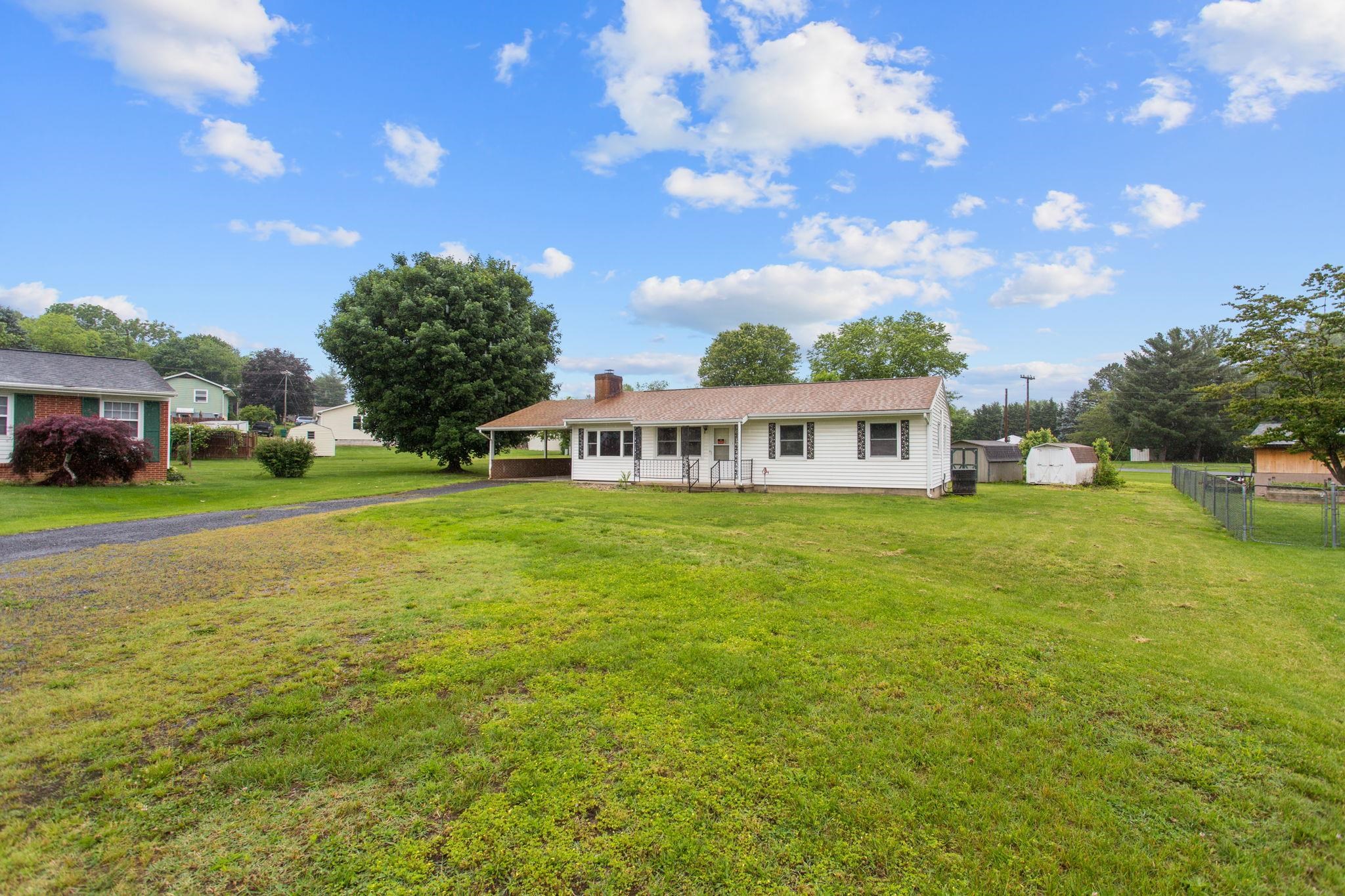 241 WALNUT DR, TIMBERVILLE, Virginia 22853, 3 Bedrooms Bedrooms, ,1 BathroomBathrooms,Residential,241 WALNUT DR,665335 MLS # 665335