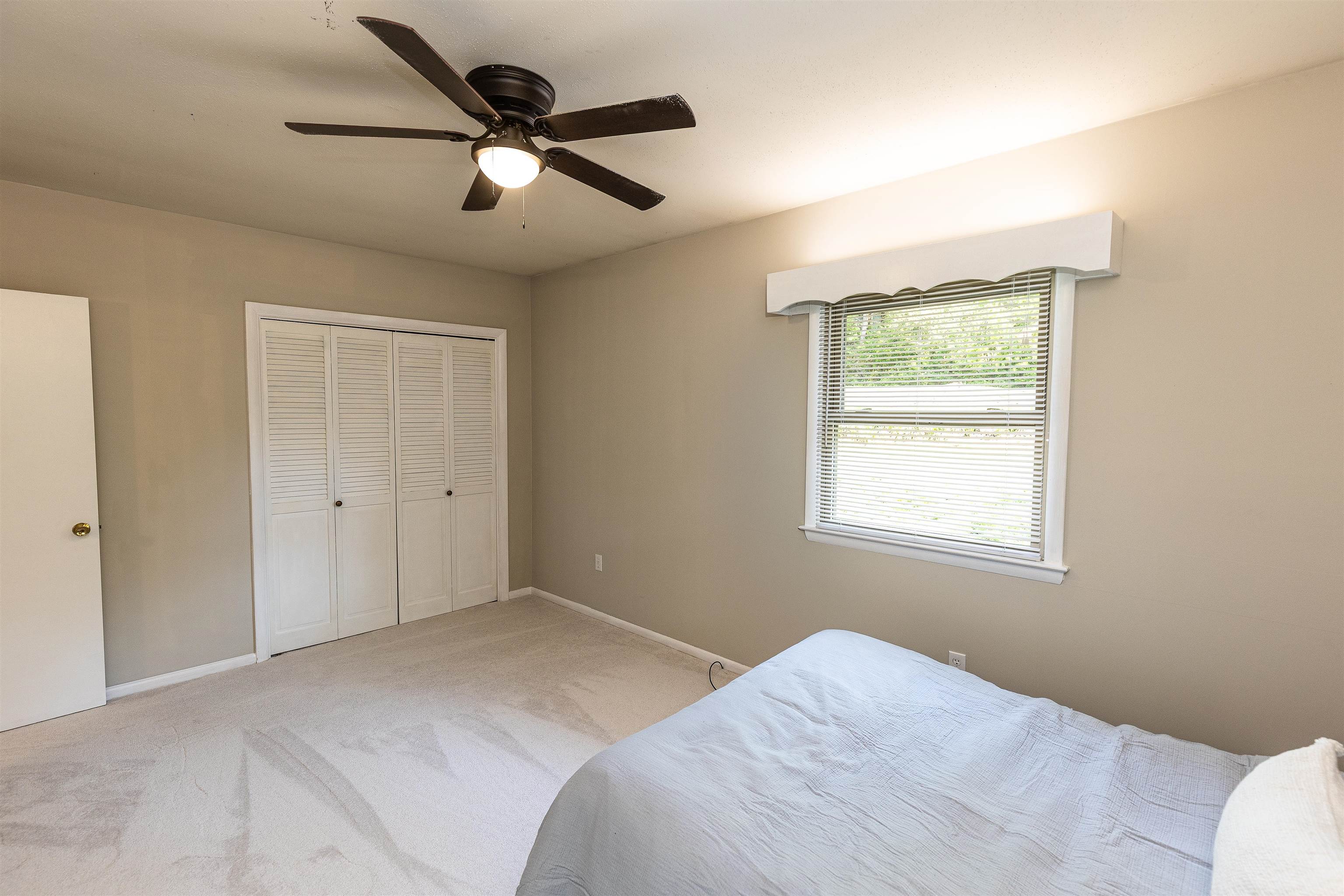2613 ESTON DR, STAUNTON, Virginia 24401, 4 Bedrooms Bedrooms, ,3 BathroomsBathrooms,Residential,2613 Eston Drive,2613 ESTON DR,665340 MLS # 665340