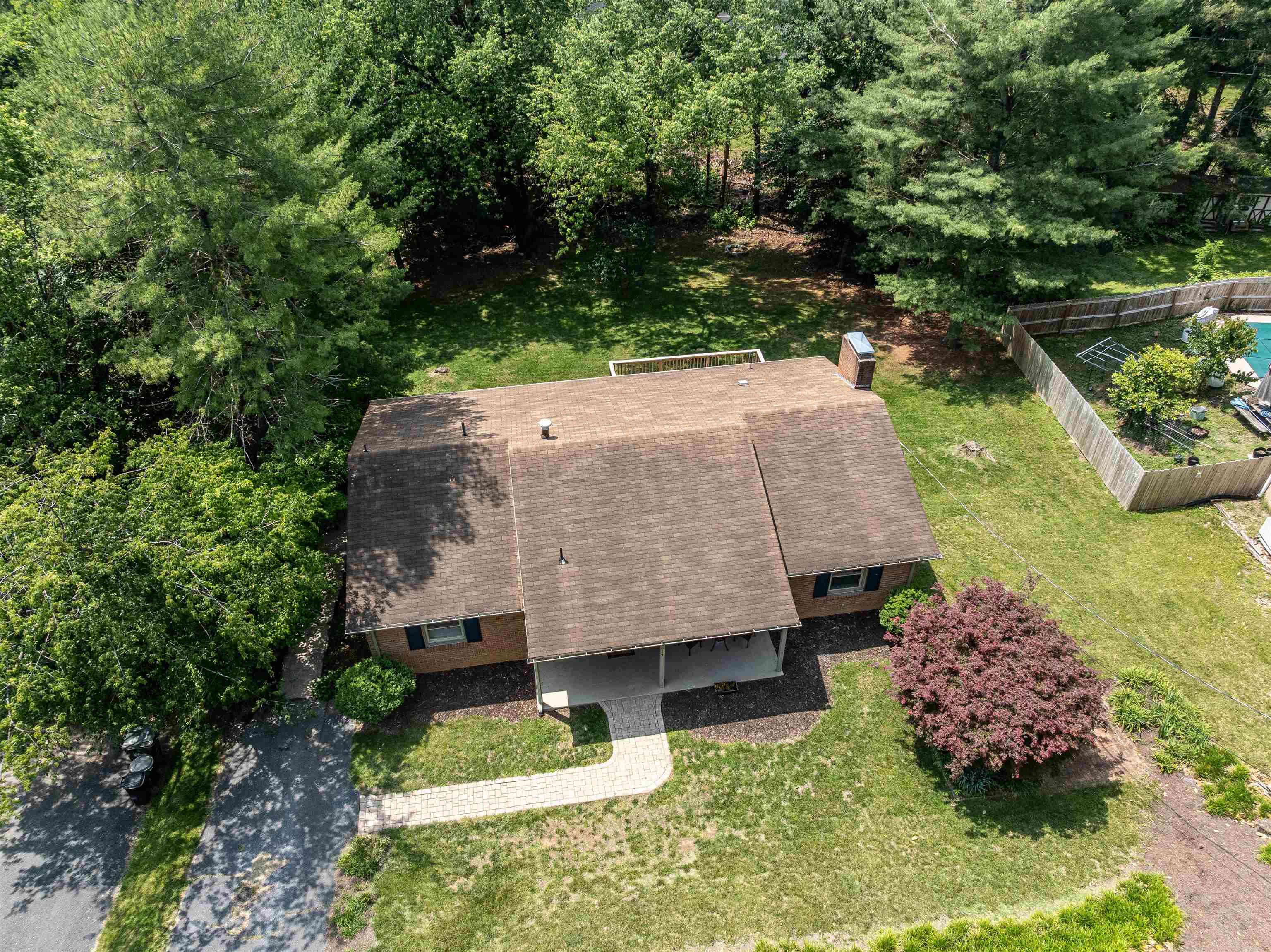 2613 ESTON DR, STAUNTON, Virginia 24401, 4 Bedrooms Bedrooms, ,3 BathroomsBathrooms,Residential,2613 Eston Drive,2613 ESTON DR,665340 MLS # 665340