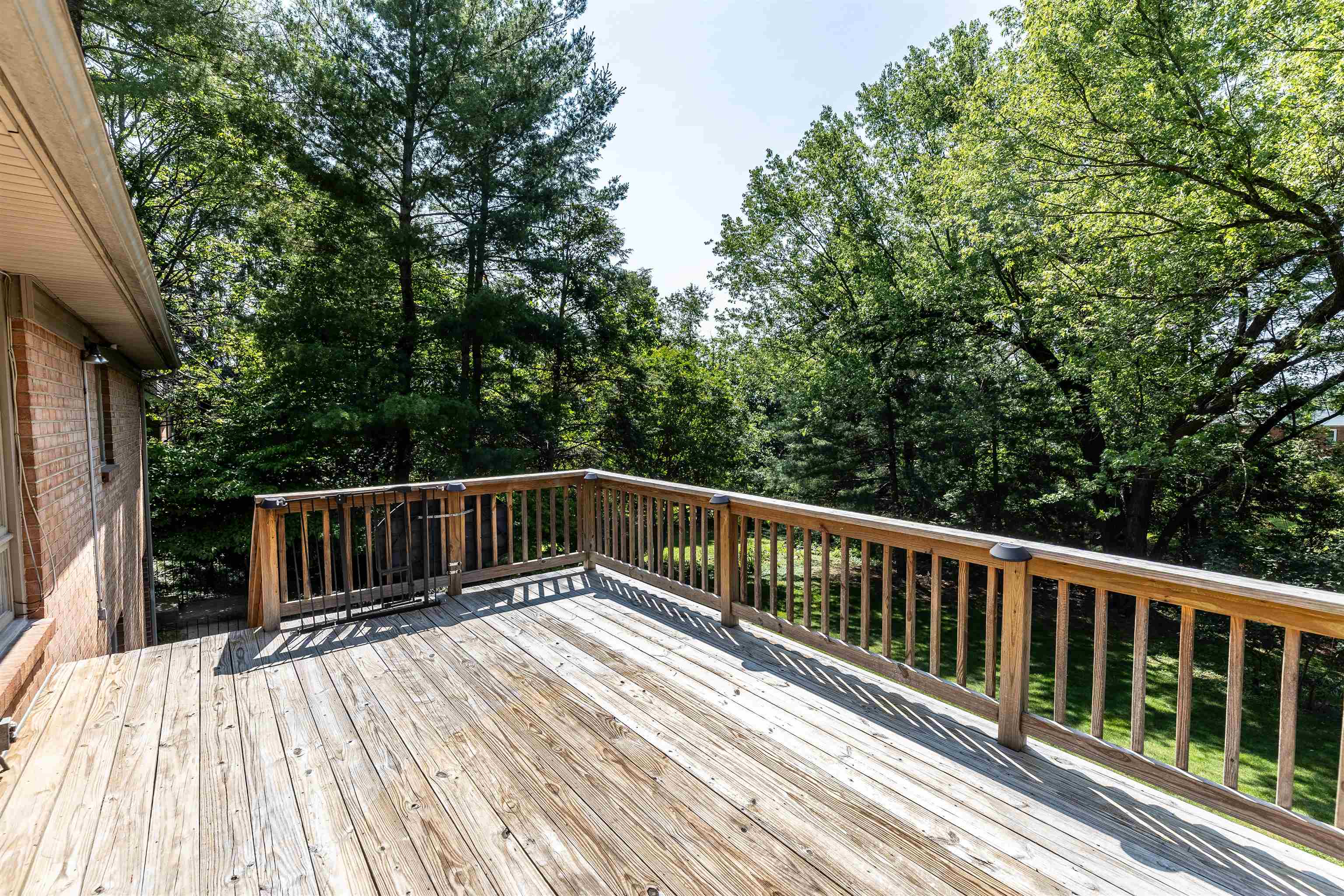 2613 ESTON DR, STAUNTON, Virginia 24401, 4 Bedrooms Bedrooms, ,3 BathroomsBathrooms,Residential,2613 Eston Drive,2613 ESTON DR,665340 MLS # 665340