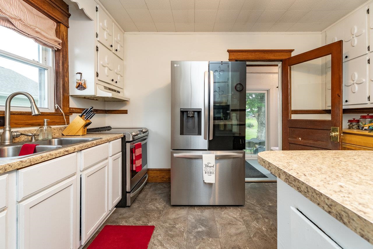 550 MASON ST, DAYTON, Virginia 22821, 3 Bedrooms Bedrooms, ,1 BathroomBathrooms,Residential,550 MASON ST,665344 MLS # 665344