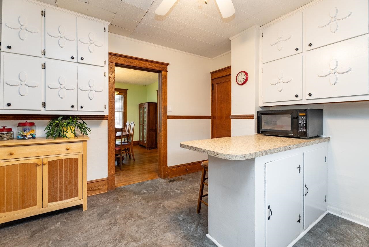550 MASON ST, DAYTON, Virginia 22821, 3 Bedrooms Bedrooms, ,1 BathroomBathrooms,Residential,550 MASON ST,665344 MLS # 665344