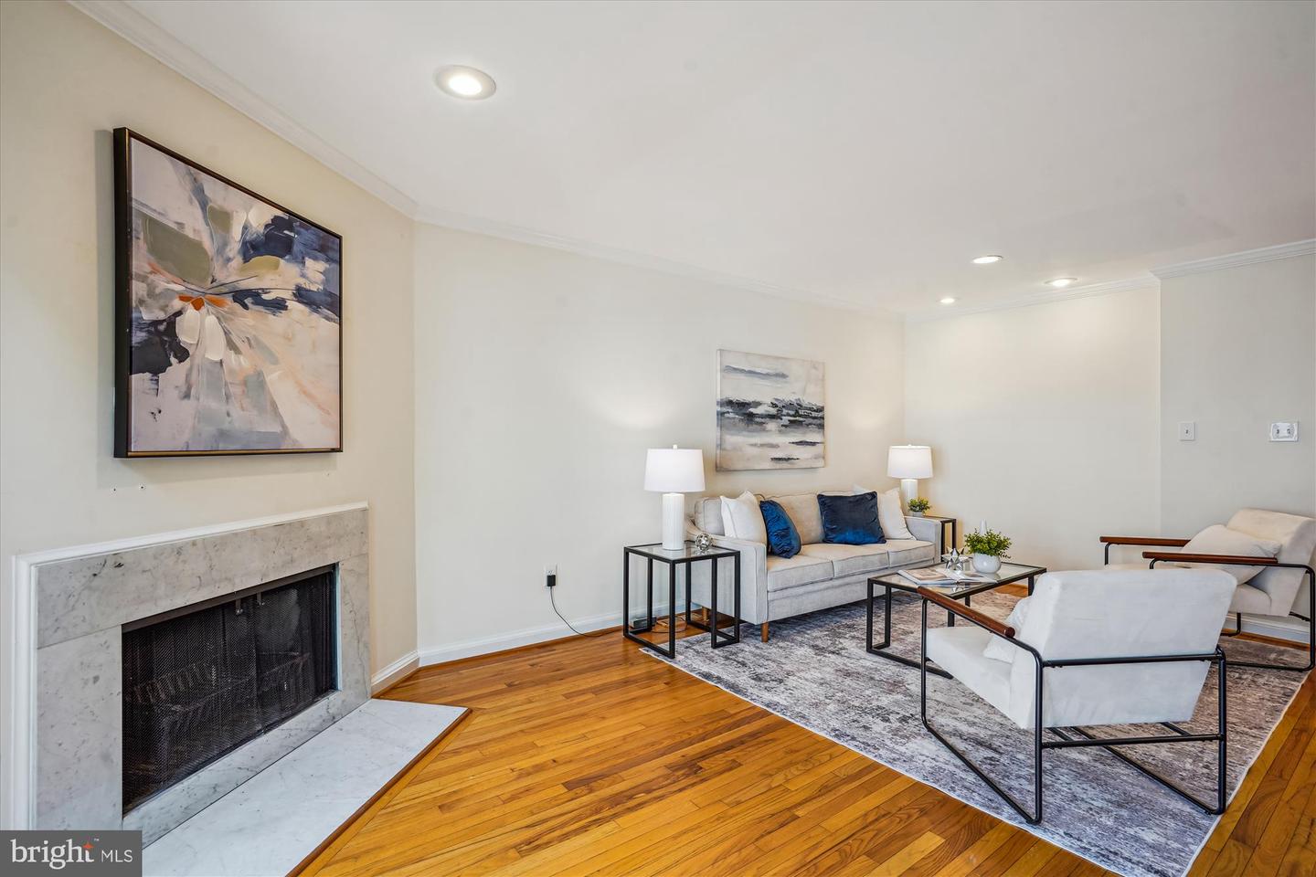 1802 21ST ST N, ARLINGTON, Virginia 22209, 2 Bedrooms Bedrooms, ,2 BathroomsBathrooms,Residential,For sale,1802 21ST ST N,VAAR2055118 MLS # VAAR2055118