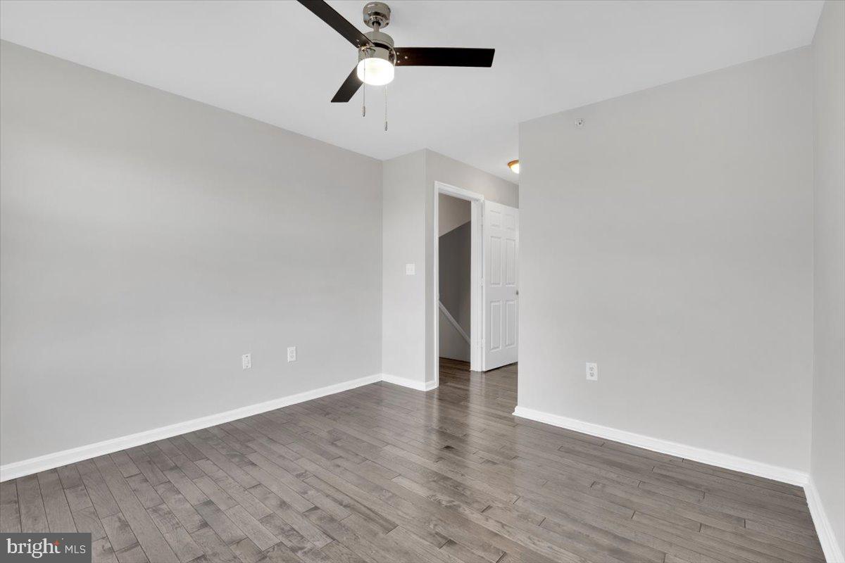 4542 SUPERIOR SQ, FAIRFAX, Virginia 22033, 3 Bedrooms Bedrooms, ,3 BathroomsBathrooms,Residential,For sale,4542 SUPERIOR SQ,VAFX2232946 MLS # VAFX2232946