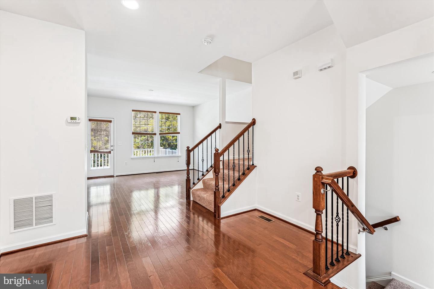 8210 HERITAGE CROSSING CT, MANASSAS, Virginia 20109, 2 Bedrooms Bedrooms, ,2 BathroomsBathrooms,Residential,For sale,8210 HERITAGE CROSSING CT,VAPW2093804 MLS # VAPW2093804