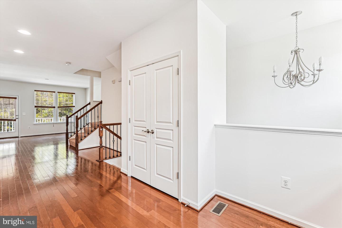 8210 HERITAGE CROSSING CT, MANASSAS, Virginia 20109, 2 Bedrooms Bedrooms, ,2 BathroomsBathrooms,Residential,For sale,8210 HERITAGE CROSSING CT,VAPW2093804 MLS # VAPW2093804