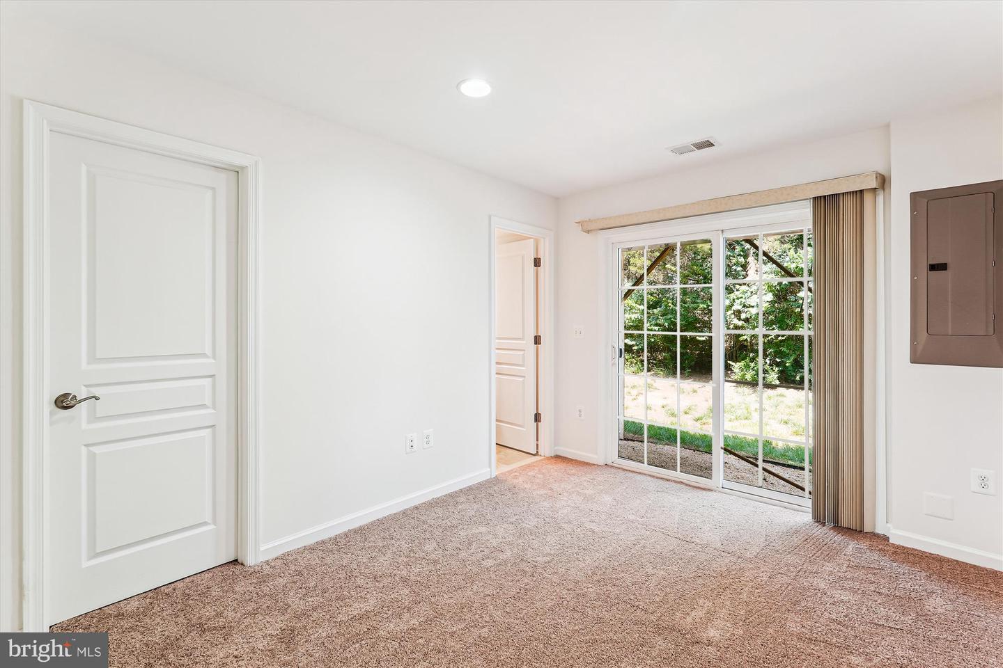 8210 HERITAGE CROSSING CT, MANASSAS, Virginia 20109, 2 Bedrooms Bedrooms, ,2 BathroomsBathrooms,Residential,For sale,8210 HERITAGE CROSSING CT,VAPW2093804 MLS # VAPW2093804