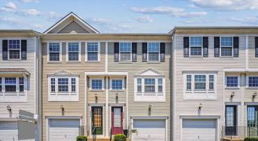 8210 HERITAGE CROSSING CT, MANASSAS, Virginia 20109, 3 Bedrooms Bedrooms, ,2 BathroomsBathrooms,Residential,For sale,8210 HERITAGE CROSSING CT,VAPW2093804 MLS # VAPW2093804