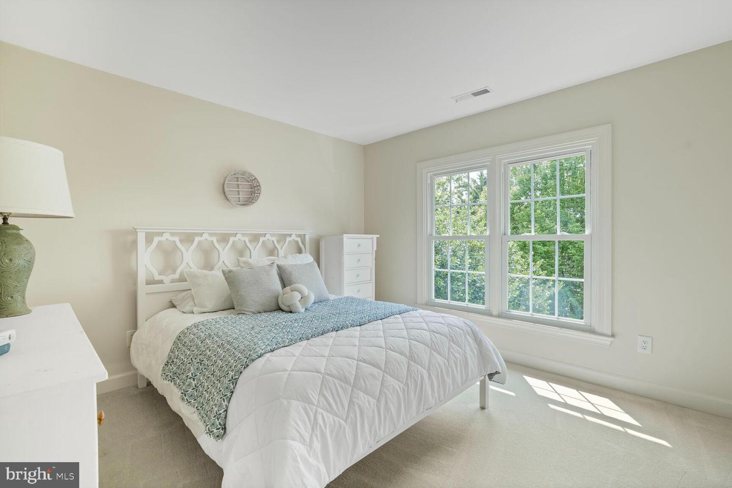 6013 4TH ST N, ARLINGTON, Virginia 22203, 5 Bedrooms Bedrooms, ,3 BathroomsBathrooms,Residential,For sale,6013 4TH ST N,VAAR2057366 MLS # VAAR2057366