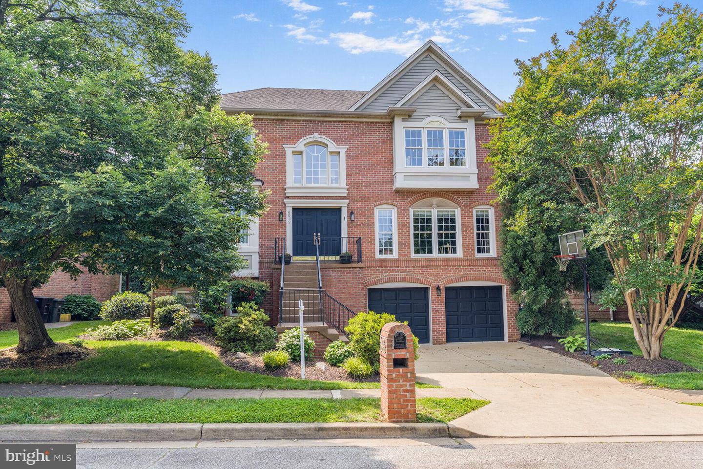 6013 4TH ST N, ARLINGTON, Virginia 22203, 5 Bedrooms Bedrooms, ,3 BathroomsBathrooms,Residential,For sale,6013 4TH ST N,VAAR2057366 MLS # VAAR2057366
