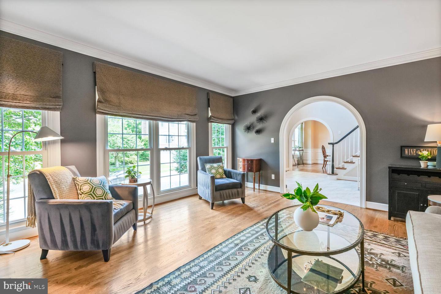 6013 4TH ST N, ARLINGTON, Virginia 22203, 5 Bedrooms Bedrooms, ,3 BathroomsBathrooms,Residential,For sale,6013 4TH ST N,VAAR2057366 MLS # VAAR2057366