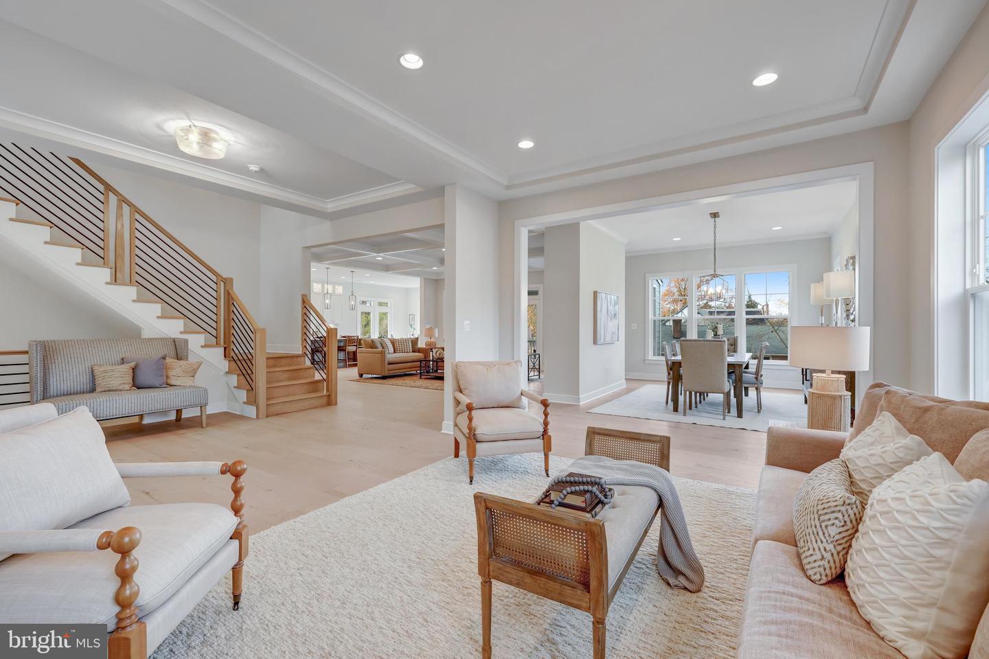 3013 N TORONTO ST, ARLINGTON, Virginia 22213, 4 Bedrooms Bedrooms, ,3 BathroomsBathrooms,Residential,For sale,3013 N TORONTO ST,VAAR2057506 MLS # VAAR2057506