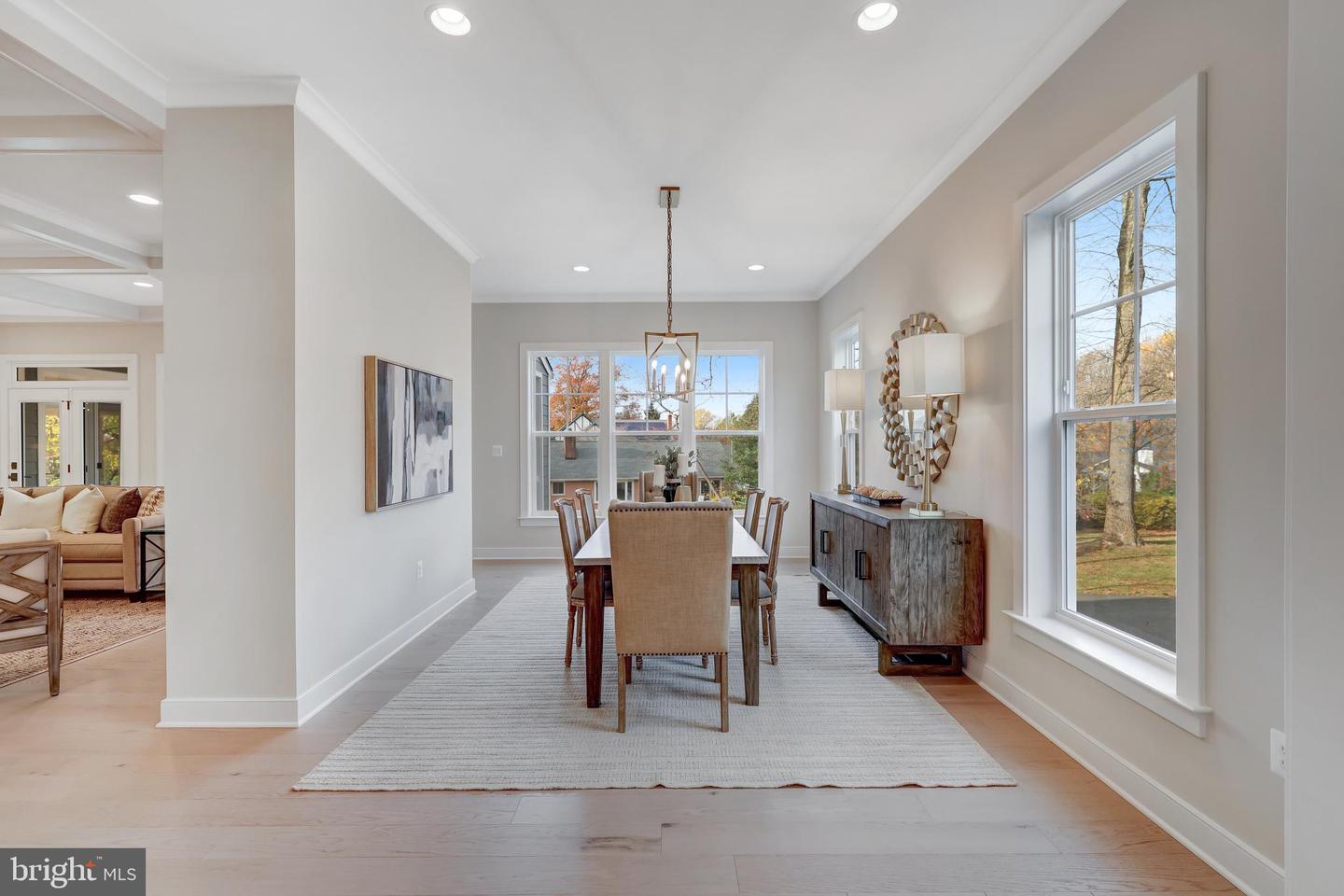 3013 N TORONTO ST, ARLINGTON, Virginia 22213, 4 Bedrooms Bedrooms, ,3 BathroomsBathrooms,Residential,For sale,3013 N TORONTO ST,VAAR2057506 MLS # VAAR2057506