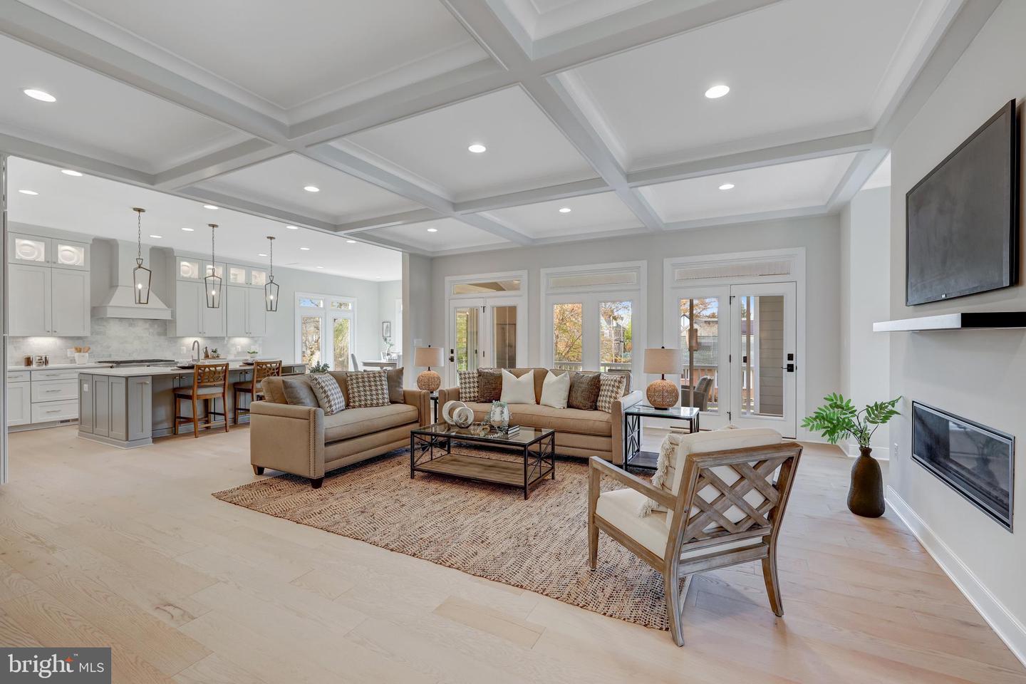 3013 N TORONTO ST, ARLINGTON, Virginia 22213, 4 Bedrooms Bedrooms, ,3 BathroomsBathrooms,Residential,For sale,3013 N TORONTO ST,VAAR2057506 MLS # VAAR2057506