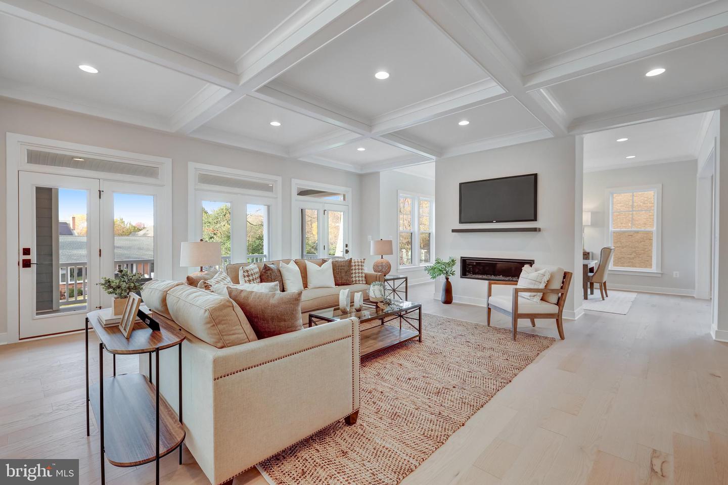 3013 N TORONTO ST, ARLINGTON, Virginia 22213, 4 Bedrooms Bedrooms, ,3 BathroomsBathrooms,Residential,For sale,3013 N TORONTO ST,VAAR2057506 MLS # VAAR2057506