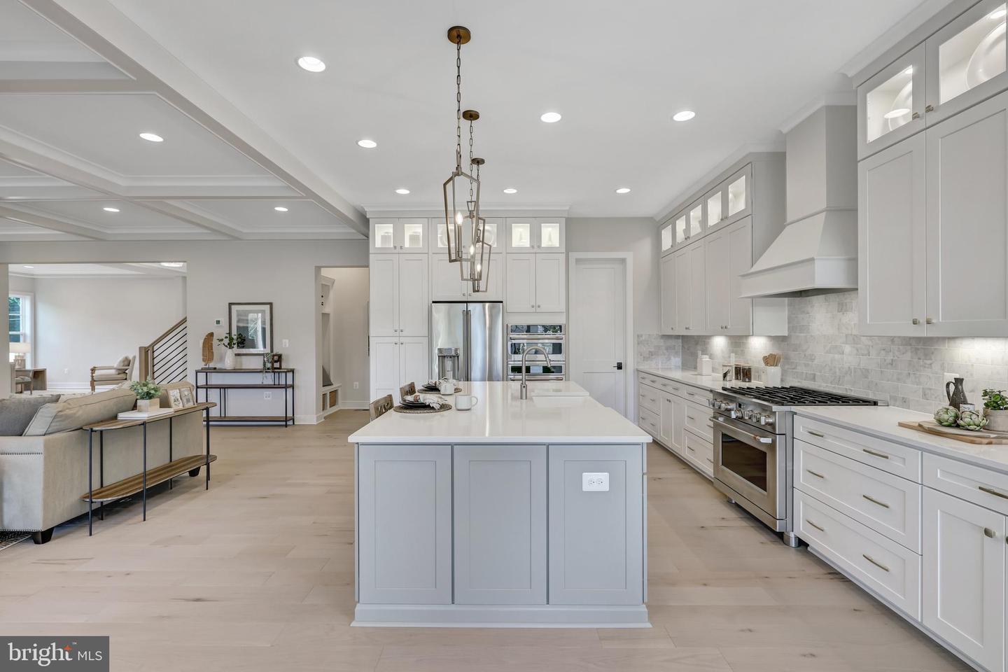 3013 N TORONTO ST, ARLINGTON, Virginia 22213, 4 Bedrooms Bedrooms, ,3 BathroomsBathrooms,Residential,For sale,3013 N TORONTO ST,VAAR2057506 MLS # VAAR2057506