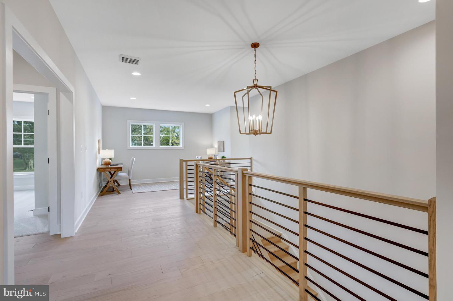 3013 N TORONTO ST, ARLINGTON, Virginia 22213, 4 Bedrooms Bedrooms, ,3 BathroomsBathrooms,Residential,For sale,3013 N TORONTO ST,VAAR2057506 MLS # VAAR2057506