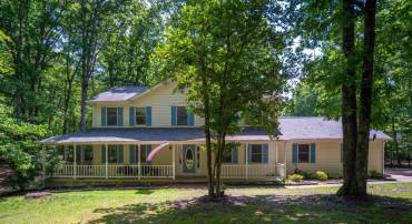 13403 MOTTS RUN RD, FREDERICKSBURG, Virginia 22407, 4 Bedrooms Bedrooms, ,2 BathroomsBathrooms,Residential,For sale,13403 MOTTS RUN RD,VASP2033274 MLS # VASP2033274