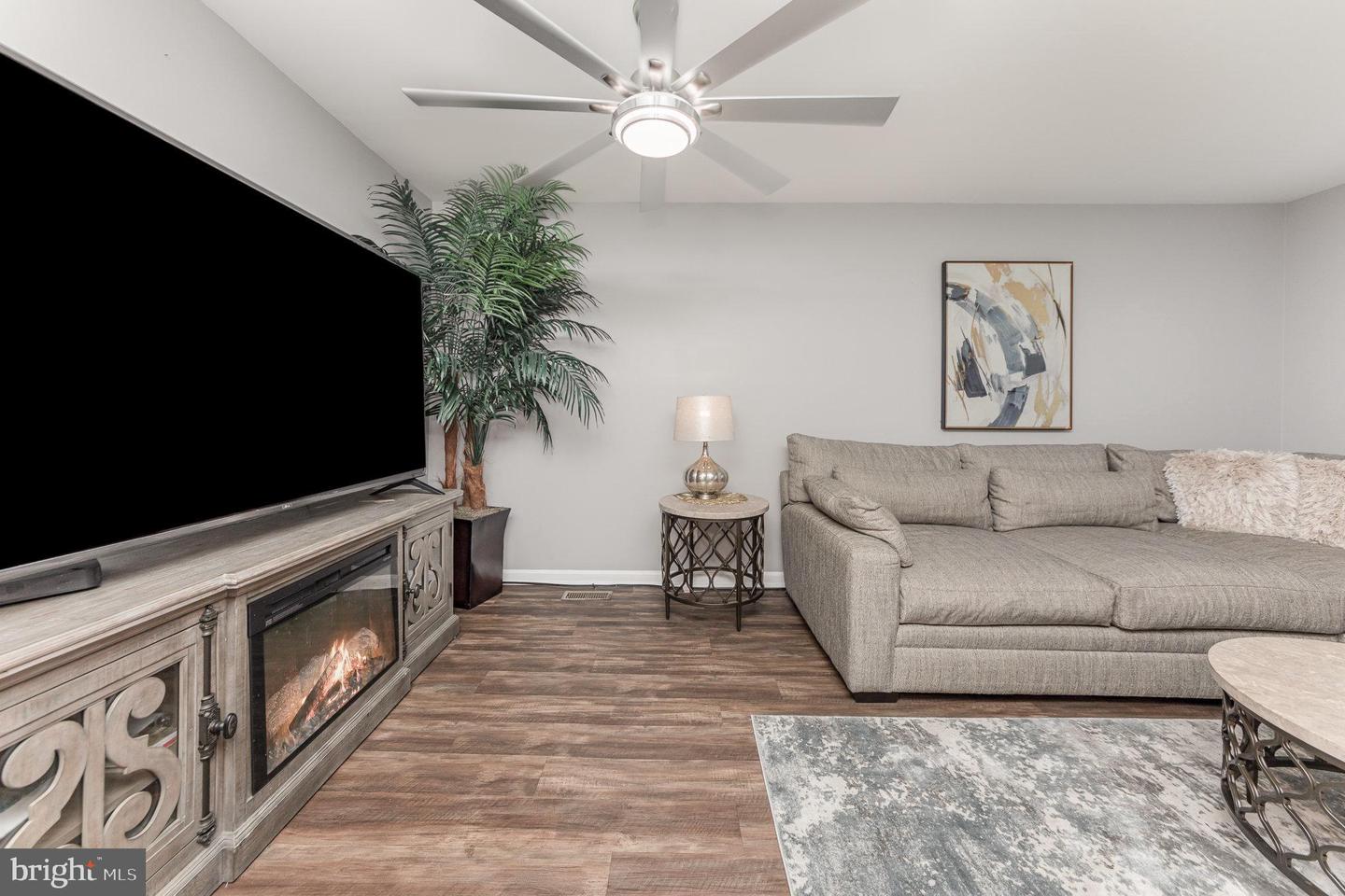 11315 WYTHEVILLE LN, FREDERICKSBURG, Virginia 22407, 4 Bedrooms Bedrooms, ,3 BathroomsBathrooms,Residential,For sale,11315 WYTHEVILLE LN,VASP2033406 MLS # VASP2033406