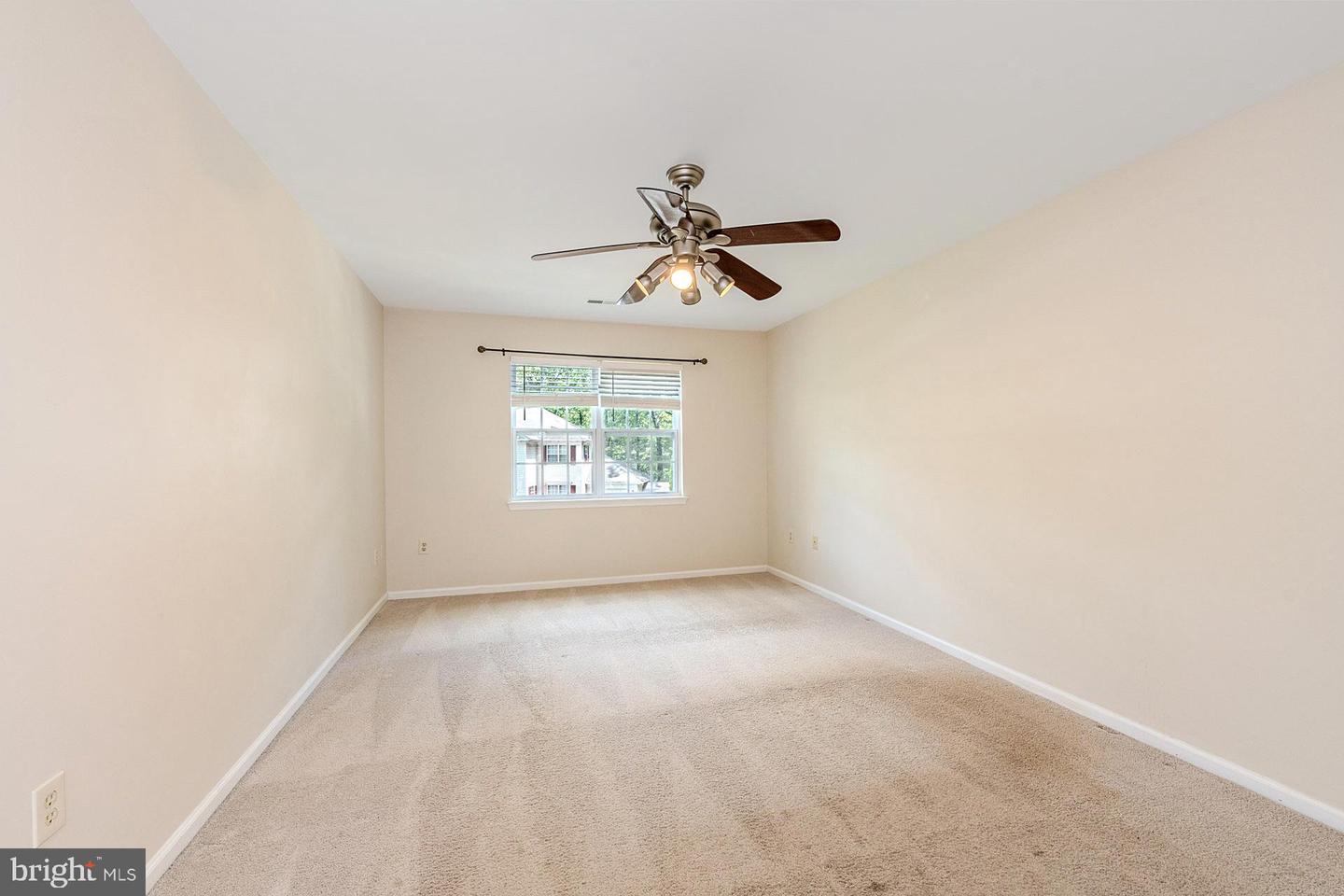 10024 PARK WOODS LN, BURKE, Virginia 22015, 4 Bedrooms Bedrooms, ,2 BathroomsBathrooms,Residential,For sale,10024 PARK WOODS LN,VAFX2243854 MLS # VAFX2243854