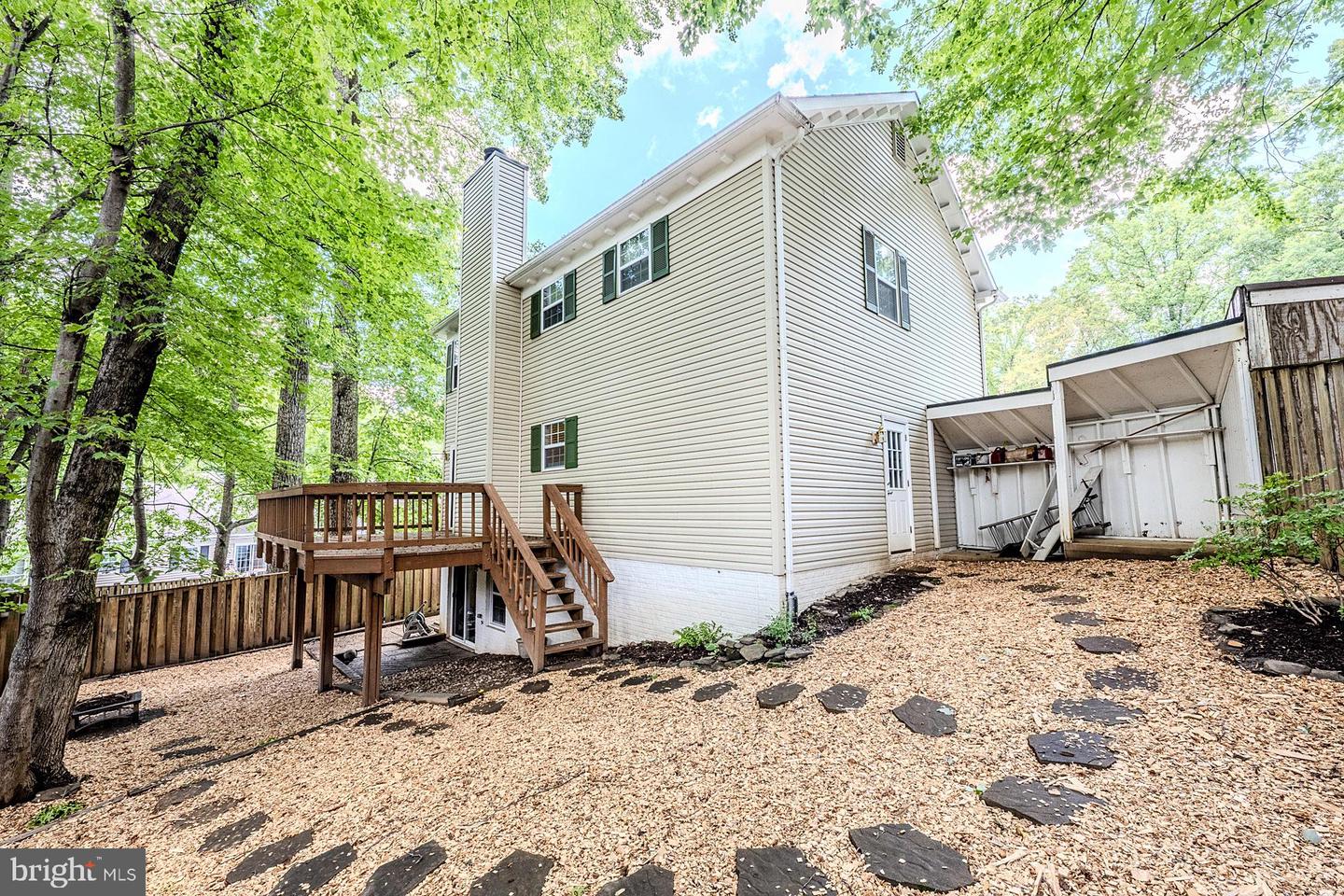 10024 PARK WOODS LN, BURKE, Virginia 22015, 4 Bedrooms Bedrooms, ,2 BathroomsBathrooms,Residential,For sale,10024 PARK WOODS LN,VAFX2243854 MLS # VAFX2243854