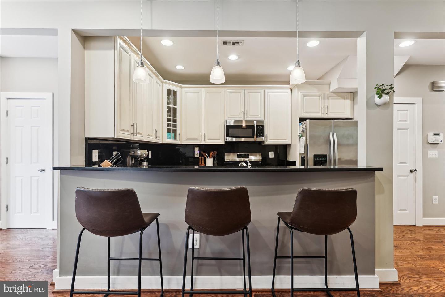 422 HAMILTON ST NW, WASHINGTON, District Of Columbia 20011, 4 Bedrooms Bedrooms, ,3 BathroomsBathrooms,Residential,For sale,422 HAMILTON ST NW,DCDC2202962 MLS # DCDC2202962