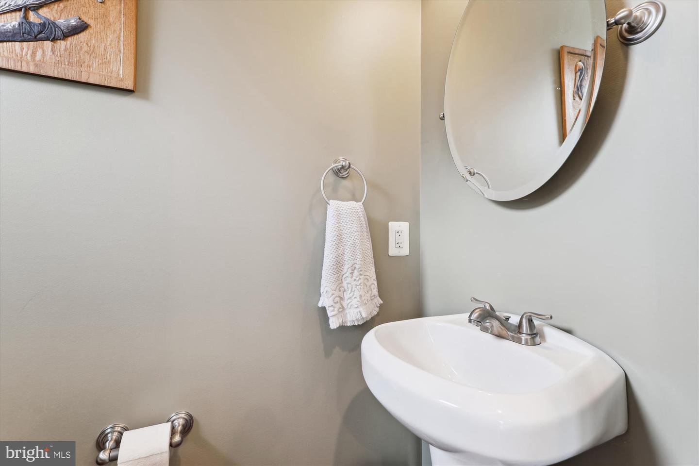 422 HAMILTON ST NW, WASHINGTON, District Of Columbia 20011, 4 Bedrooms Bedrooms, ,3 BathroomsBathrooms,Residential,For sale,422 HAMILTON ST NW,DCDC2202962 MLS # DCDC2202962