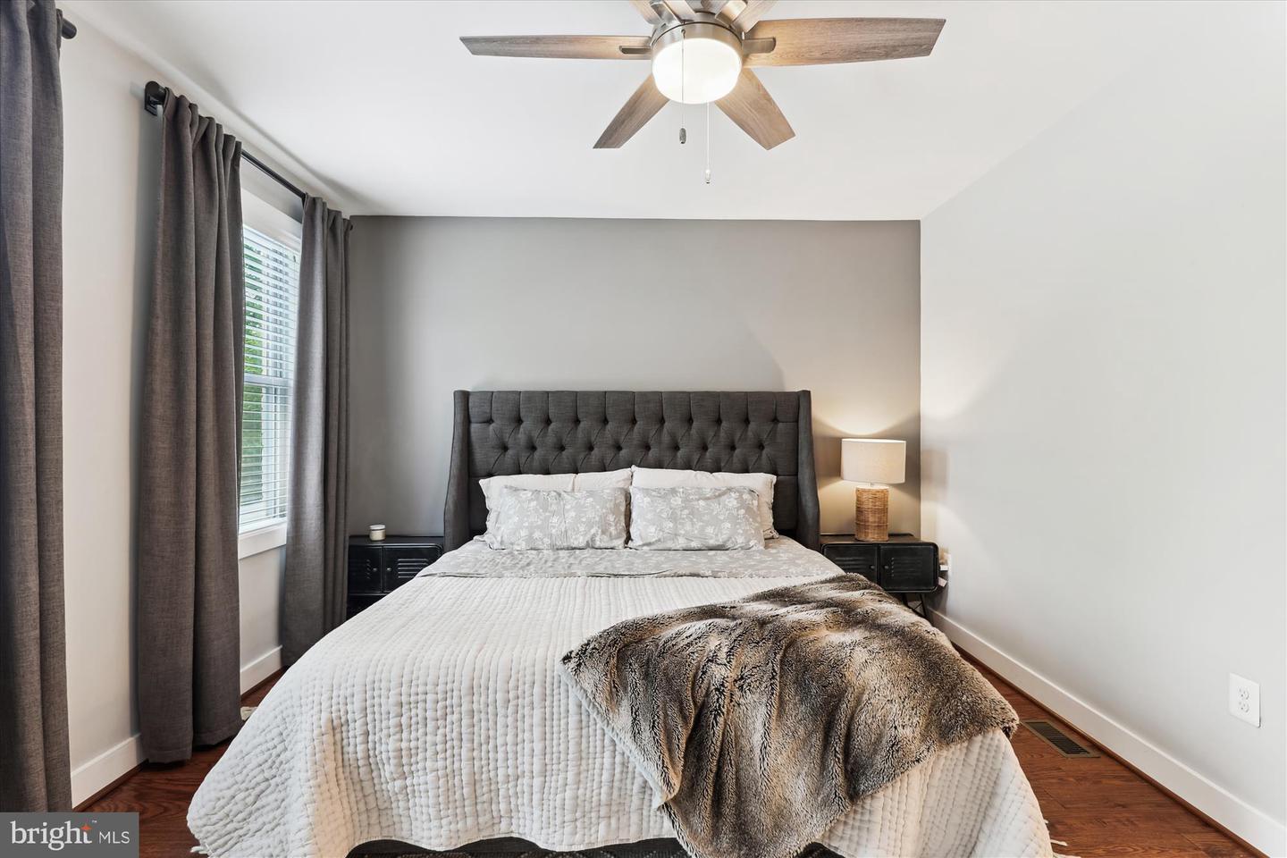 422 HAMILTON ST NW, WASHINGTON, District Of Columbia 20011, 4 Bedrooms Bedrooms, ,3 BathroomsBathrooms,Residential,For sale,422 HAMILTON ST NW,DCDC2202962 MLS # DCDC2202962