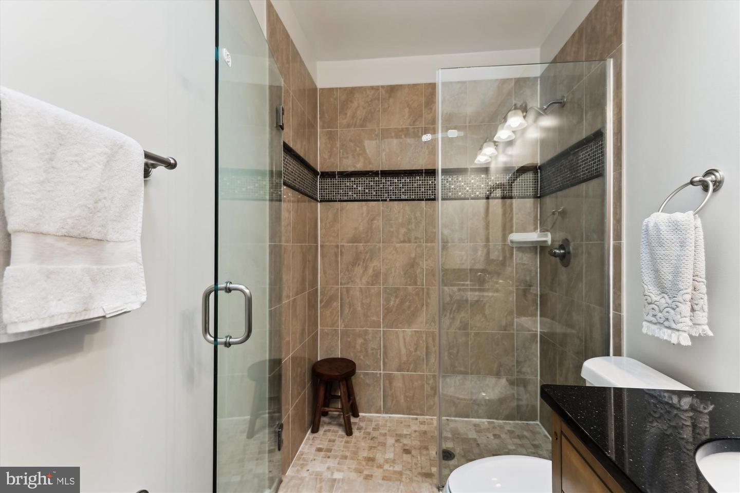 422 HAMILTON ST NW, WASHINGTON, District Of Columbia 20011, 4 Bedrooms Bedrooms, ,3 BathroomsBathrooms,Residential,For sale,422 HAMILTON ST NW,DCDC2202962 MLS # DCDC2202962