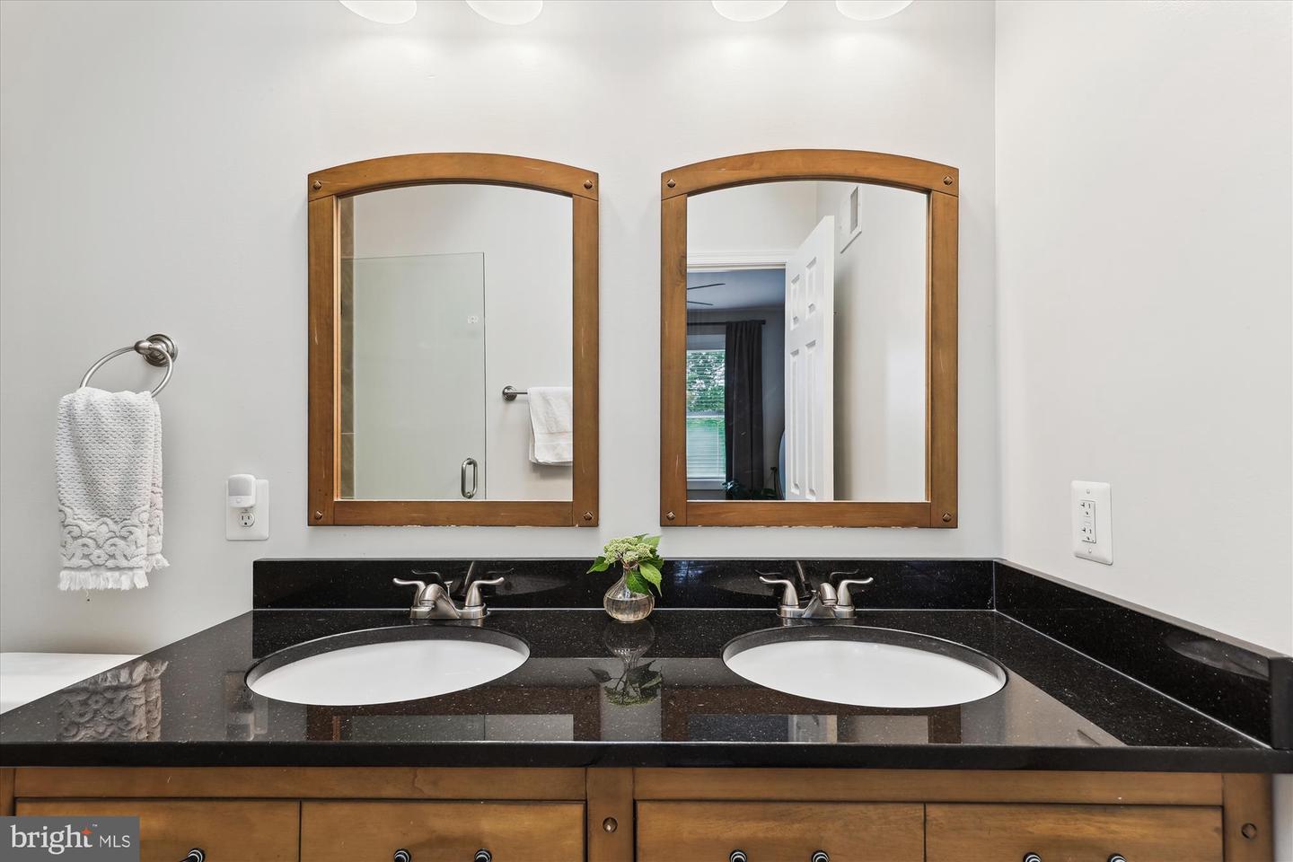 422 HAMILTON ST NW, WASHINGTON, District Of Columbia 20011, 4 Bedrooms Bedrooms, ,3 BathroomsBathrooms,Residential,For sale,422 HAMILTON ST NW,DCDC2202962 MLS # DCDC2202962