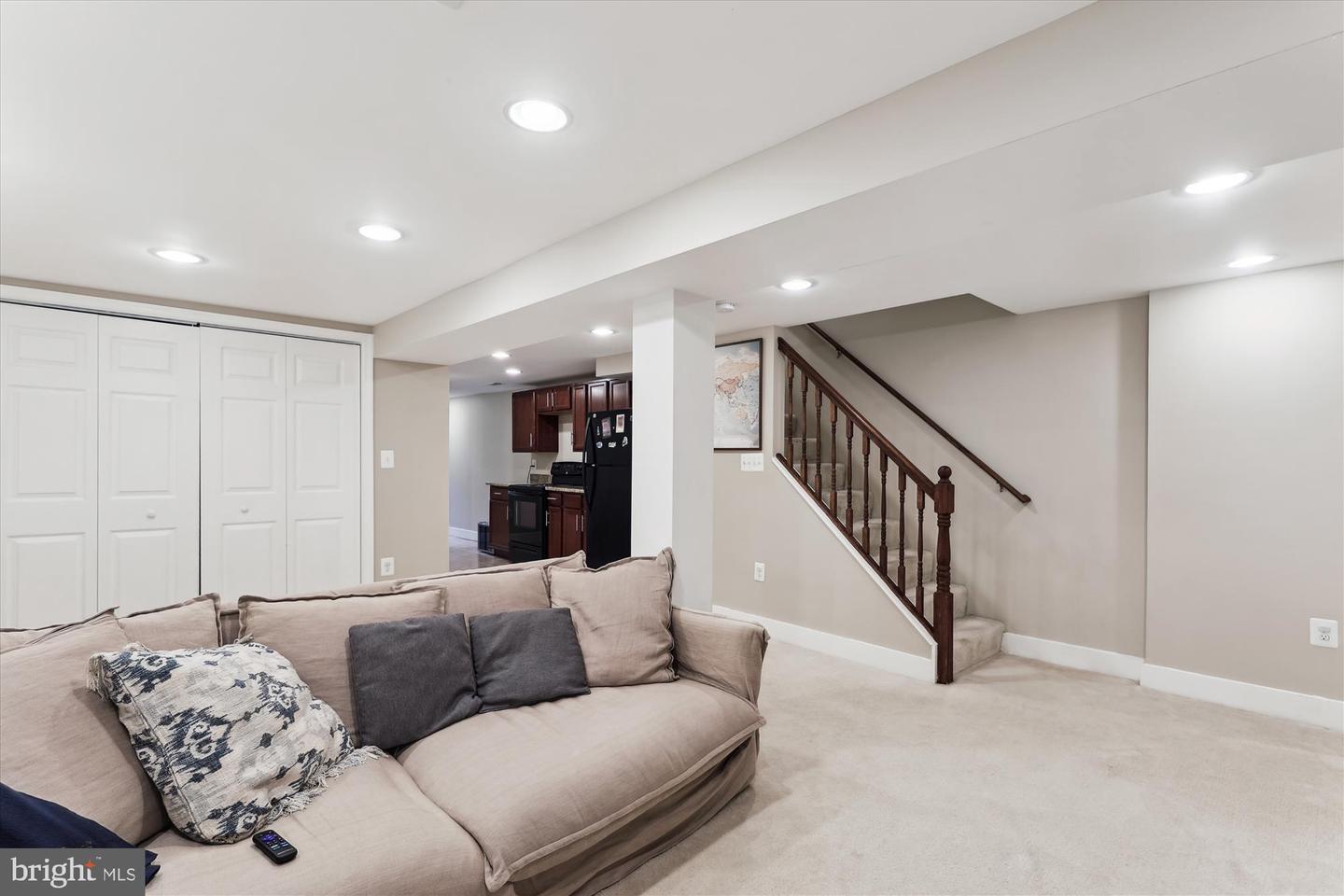 422 HAMILTON ST NW, WASHINGTON, District Of Columbia 20011, 4 Bedrooms Bedrooms, ,3 BathroomsBathrooms,Residential,For sale,422 HAMILTON ST NW,DCDC2202962 MLS # DCDC2202962