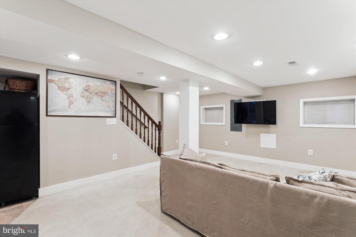 422 HAMILTON ST NW, WASHINGTON, District Of Columbia 20011, 4 Bedrooms Bedrooms, ,3 BathroomsBathrooms,Residential,For sale,422 HAMILTON ST NW,DCDC2202962 MLS # DCDC2202962