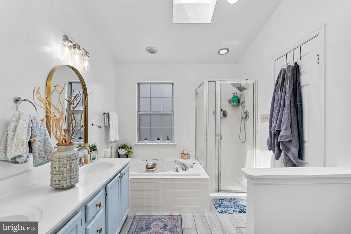 16836 CAPON TREE LN, WOODBRIDGE, Virginia 22191, 3 Bedrooms Bedrooms, ,3 BathroomsBathrooms,Residential,For sale,16836 CAPON TREE LN,VAPW2095796 MLS # VAPW2095796