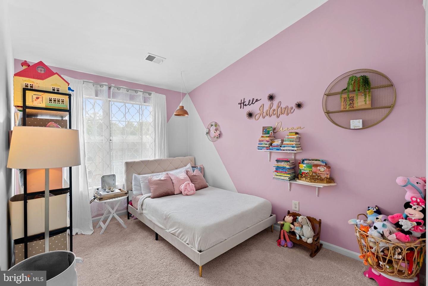 16836 CAPON TREE LN, WOODBRIDGE, Virginia 22191, 3 Bedrooms Bedrooms, ,3 BathroomsBathrooms,Residential,For sale,16836 CAPON TREE LN,VAPW2095796 MLS # VAPW2095796