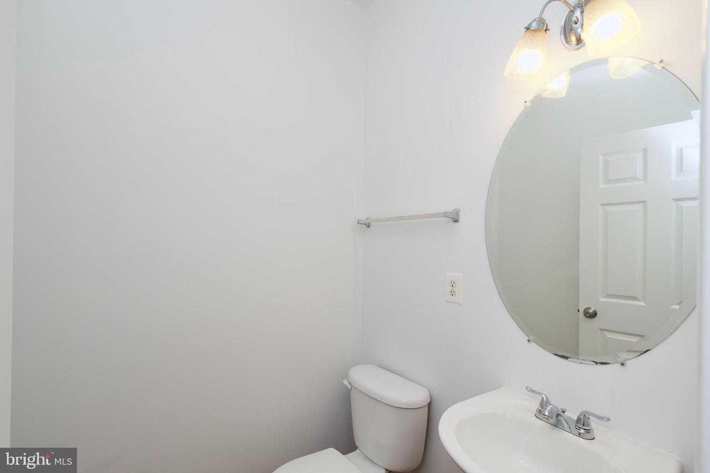 17528 OCTOBER GLORY LOOP, DUMFRIES, Virginia 22026, 4 Bedrooms Bedrooms, ,4 BathroomsBathrooms,Residential,For sale,17528 OCTOBER GLORY LOOP,VAPW2096102 MLS # VAPW2096102