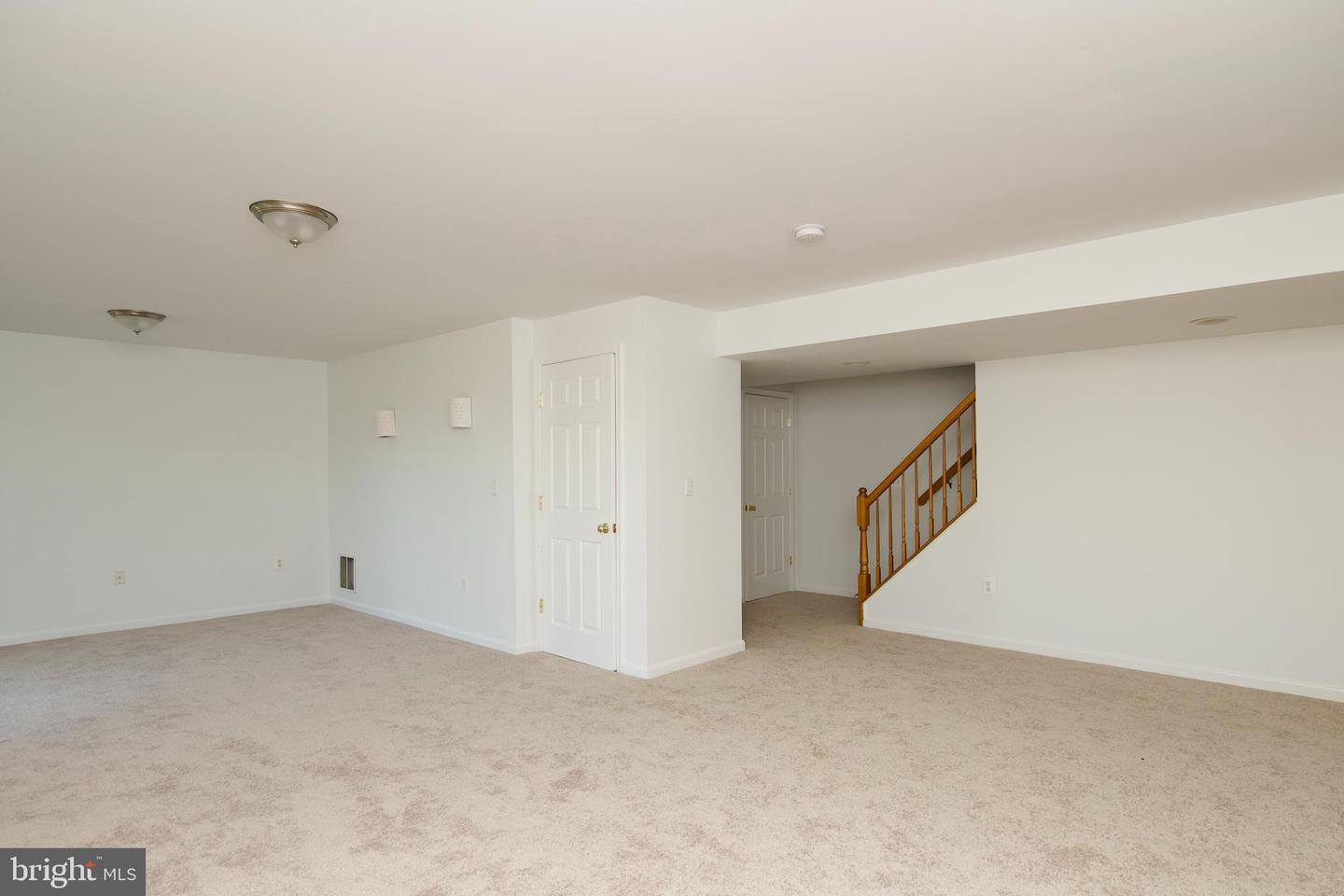 17528 OCTOBER GLORY LOOP, DUMFRIES, Virginia 22026, 4 Bedrooms Bedrooms, ,4 BathroomsBathrooms,Residential,For sale,17528 OCTOBER GLORY LOOP,VAPW2096102 MLS # VAPW2096102