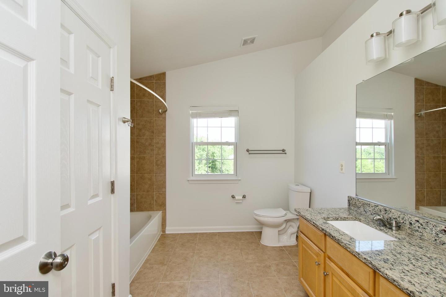 17528 OCTOBER GLORY LOOP, DUMFRIES, Virginia 22026, 4 Bedrooms Bedrooms, ,4 BathroomsBathrooms,Residential,For sale,17528 OCTOBER GLORY LOOP,VAPW2096102 MLS # VAPW2096102
