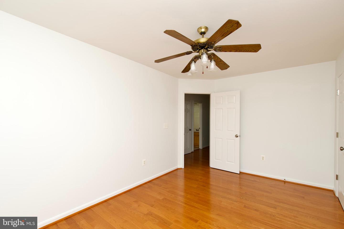 17528 OCTOBER GLORY LOOP, DUMFRIES, Virginia 22026, 4 Bedrooms Bedrooms, ,4 BathroomsBathrooms,Residential,For sale,17528 OCTOBER GLORY LOOP,VAPW2096102 MLS # VAPW2096102