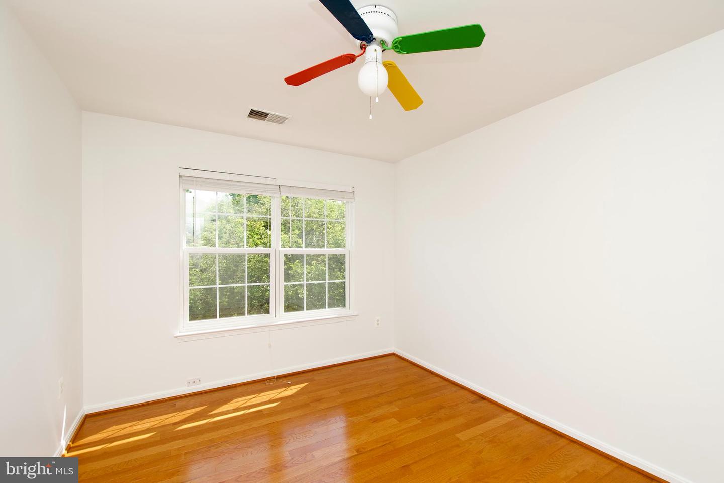 17528 OCTOBER GLORY LOOP, DUMFRIES, Virginia 22026, 4 Bedrooms Bedrooms, ,4 BathroomsBathrooms,Residential,For sale,17528 OCTOBER GLORY LOOP,VAPW2096102 MLS # VAPW2096102
