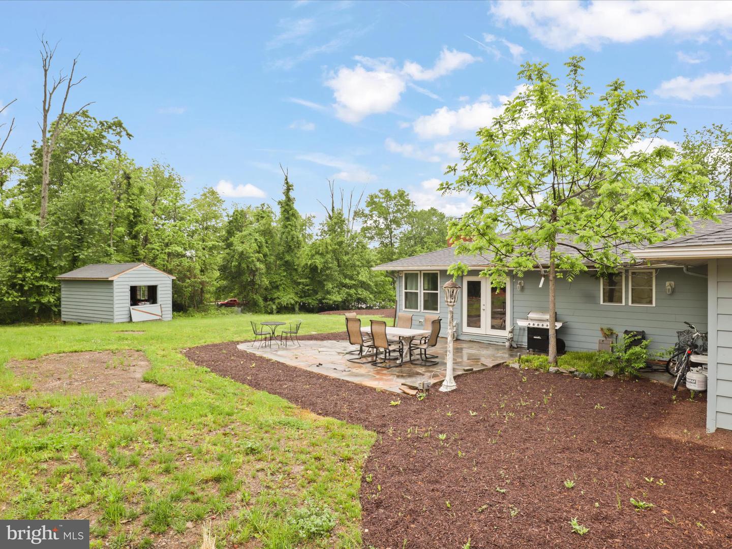 801 2ND ST, HERNDON, Virginia 20170, 5 Bedrooms Bedrooms, ,3 BathroomsBathrooms,Residential,For sale,801 2ND ST,VAFX2245000 MLS # VAFX2245000