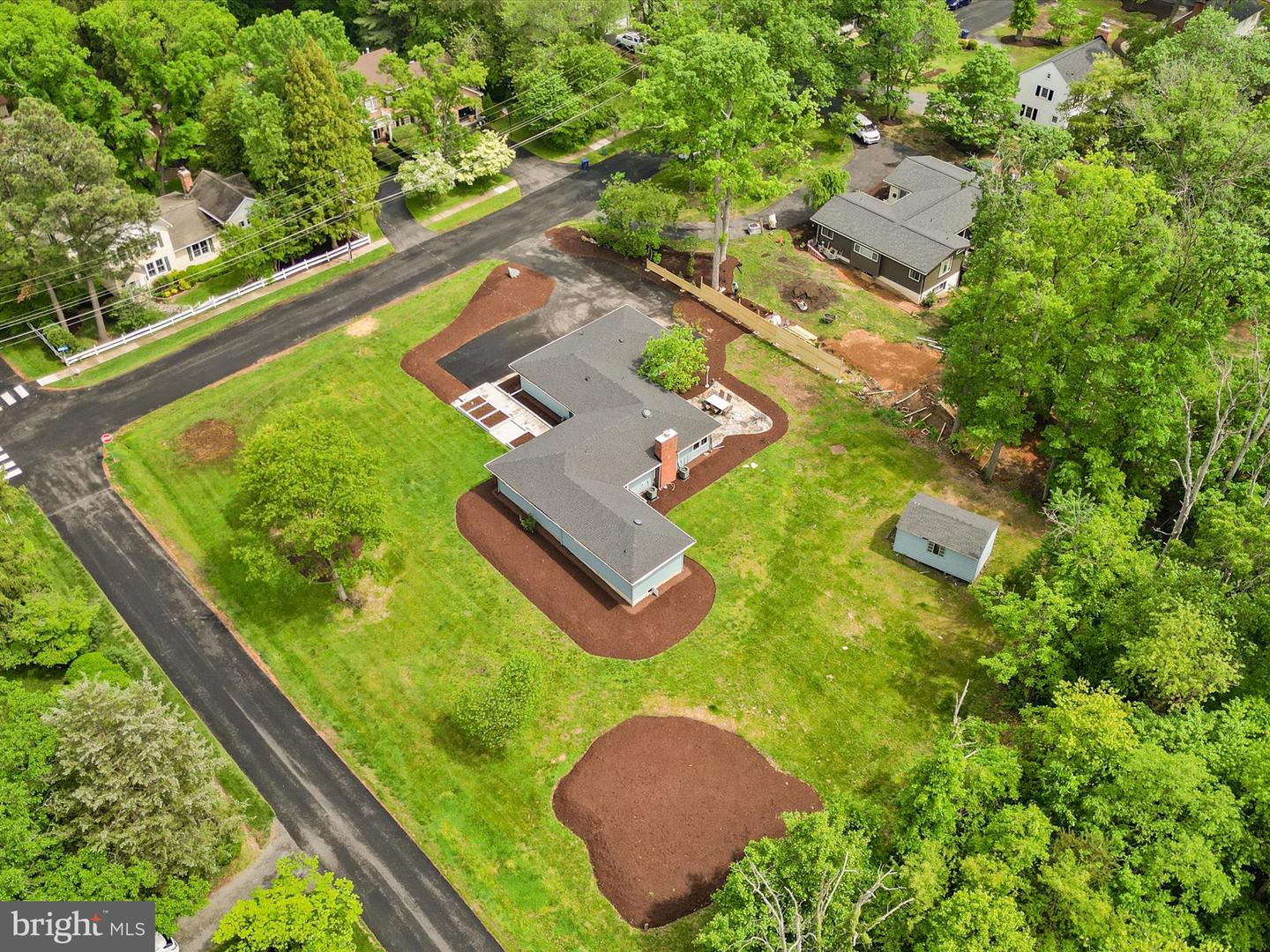 801 2ND ST, HERNDON, Virginia 20170, 5 Bedrooms Bedrooms, ,3 BathroomsBathrooms,Residential,For sale,801 2ND ST,VAFX2245000 MLS # VAFX2245000