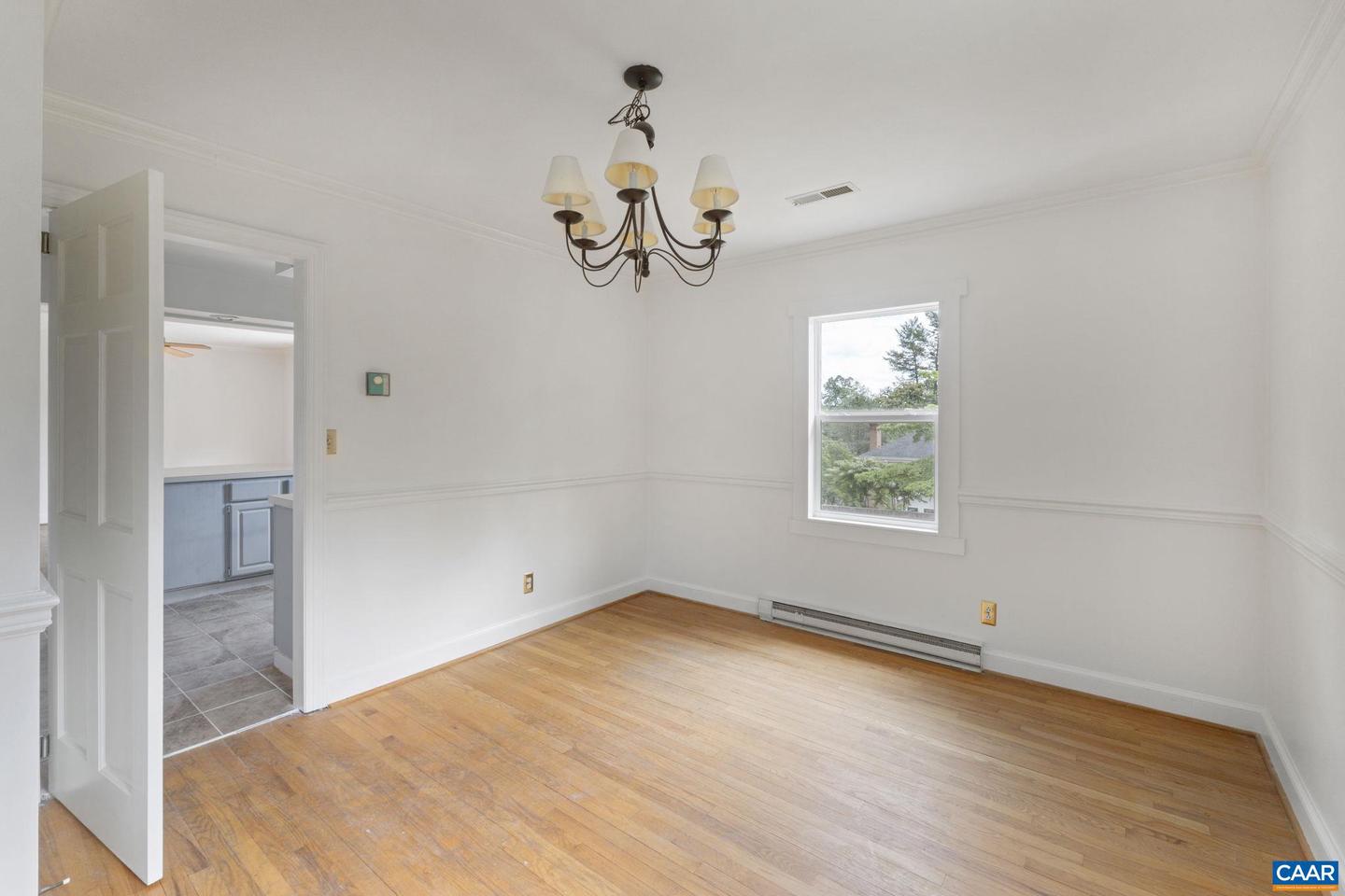 104 CHAUCER RD, CHARLOTTESVILLE, Virginia 22901, 4 Bedrooms Bedrooms, ,3 BathroomsBathrooms,Residential,For sale,104 CHAUCER RD,665301 MLS # 665301