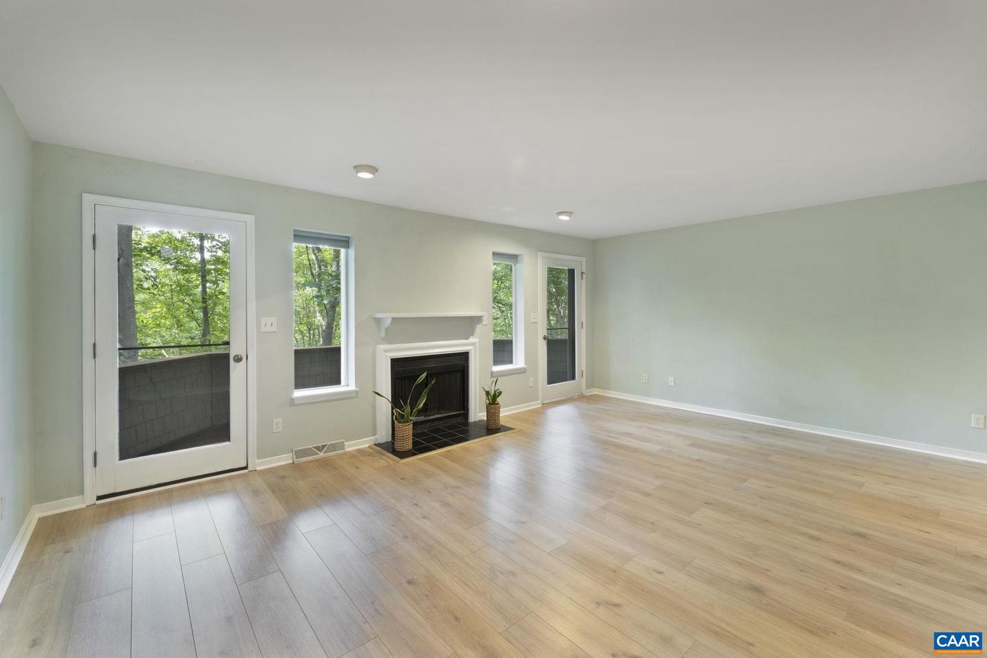 1248 CLIFDEN GREENE, CHARLOTTESVILLE, Virginia 22901, 2 Bedrooms Bedrooms, ,1 BathroomBathrooms,Residential,For sale,1248 CLIFDEN GREENE,665312 MLS # 665312