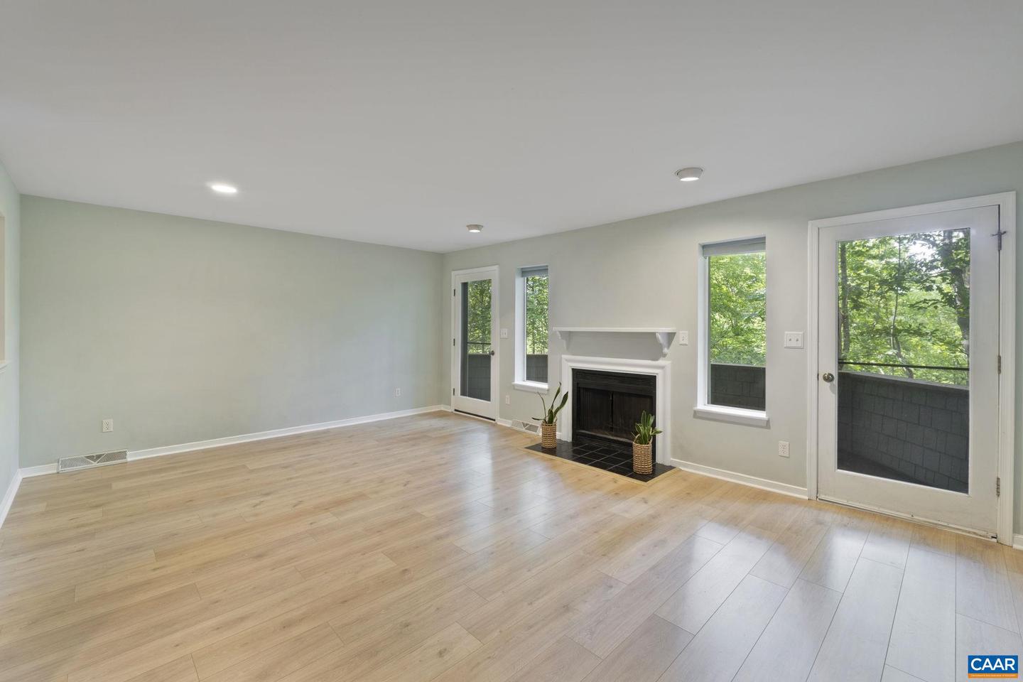 1248 CLIFDEN GREENE, CHARLOTTESVILLE, Virginia 22901, 2 Bedrooms Bedrooms, ,1 BathroomBathrooms,Residential,For sale,1248 CLIFDEN GREENE,665312 MLS # 665312