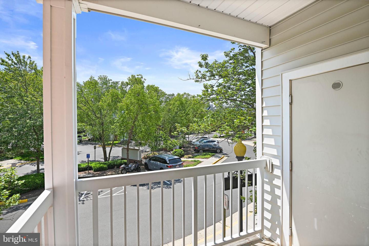 13116 MARCEY CREEK RD #13116, HERNDON, Virginia 20171, 3 Bedrooms Bedrooms, ,1 BathroomBathrooms,Residential,For sale,13116 MARCEY CREEK RD #13116,VAFX2244368 MLS # VAFX2244368