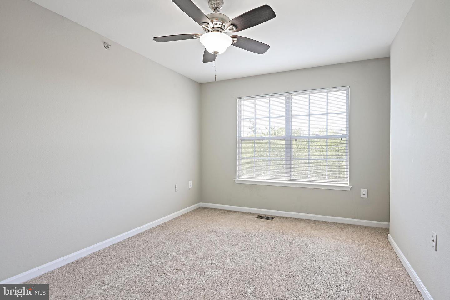 13116 MARCEY CREEK RD #13116, HERNDON, Virginia 20171, 3 Bedrooms Bedrooms, ,1 BathroomBathrooms,Residential,For sale,13116 MARCEY CREEK RD #13116,VAFX2244368 MLS # VAFX2244368