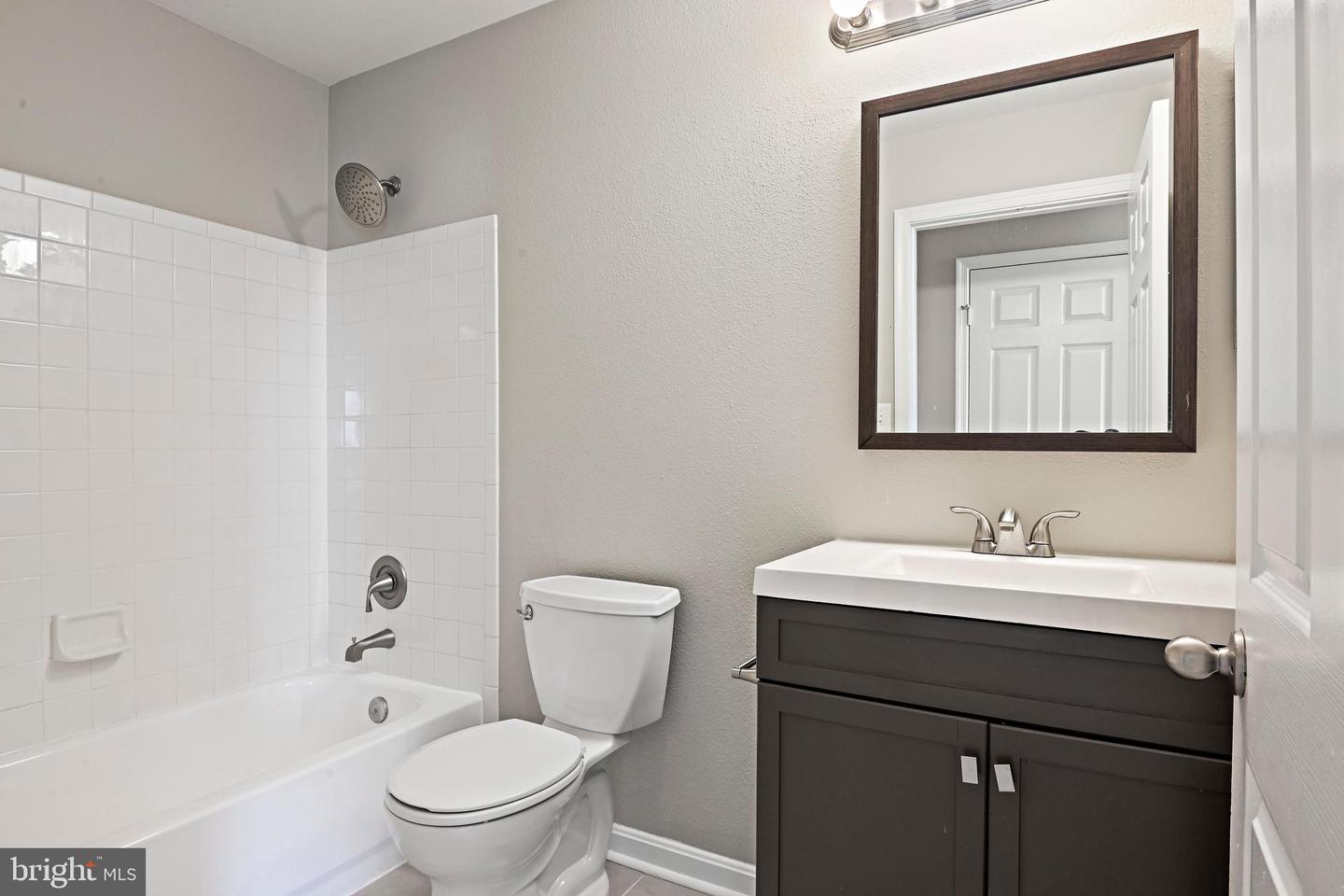 13116 MARCEY CREEK RD #13116, HERNDON, Virginia 20171, 3 Bedrooms Bedrooms, ,1 BathroomBathrooms,Residential,For sale,13116 MARCEY CREEK RD #13116,VAFX2244368 MLS # VAFX2244368